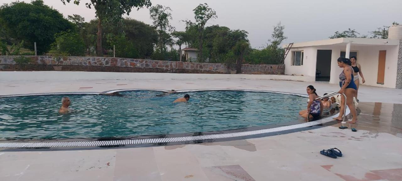 Aravali Hill View Estate Villa Gurgaon Exterior foto