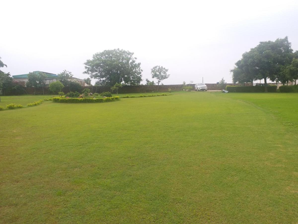 Aravali Hill View Estate Villa Gurgaon Exterior foto
